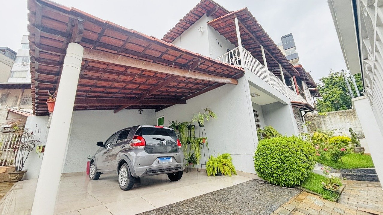 Casa com 4 quartos — Dona Clara, Belo Horizonte