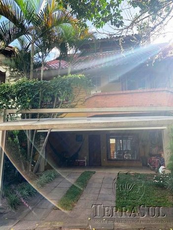 house em dos Guenoas, Guarujá - Porto Alegre - RS