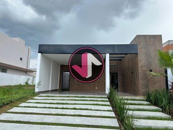 house em Via Principal Planejada Longitudinal Leste 2, Condomínio Belvedere - Cuiabá - MT