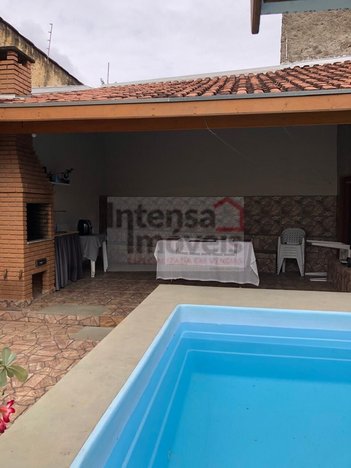 house em Rua Pindamonhangaba, Chácara do Visconde - Taubaté - SP