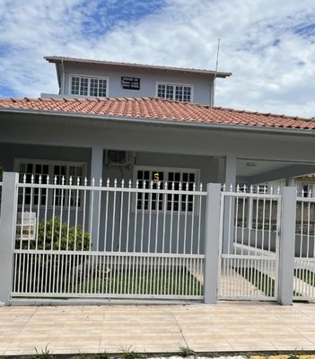 house em Rua Ruth da Cruz Secco, Centro - Imbituba - SC