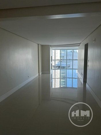 apartment em Avenida Brasil, Centro - Balneário Camboriú - SC