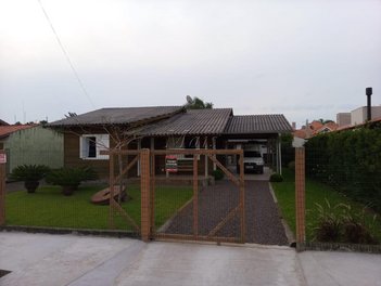house em Rua Sabiá, Xangri-Lá - Xangri-Lá - RS