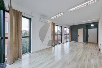 office em Rua Marcelo Gama, Auxiliadora - Porto Alegre - RS