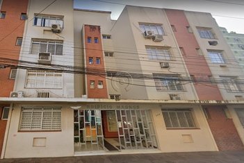 office em Voluntários da Pátria, Centro - Pelotas - RS