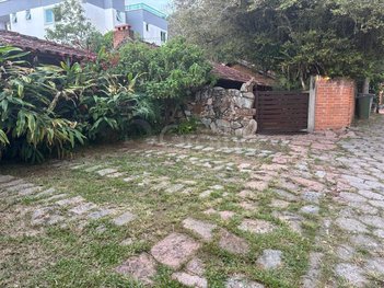 land_lot em Rua Magalhães, Jurerê - Florianópolis - SC