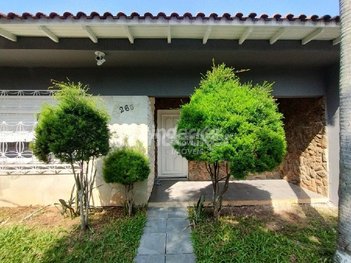 house em Rua Caieira, Medianeira - Porto Alegre - RS