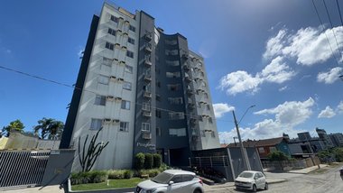 apartment em Rua Almirante Jaceguay, Santo Antônio - Joinville - SC