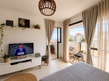 apartment em Rua Professor Bayer Filho, Coqueiros - Florianópolis - SC