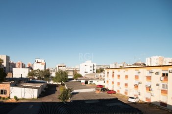 apartment em Roque Calage, Passo da Areia - Porto Alegre - RS