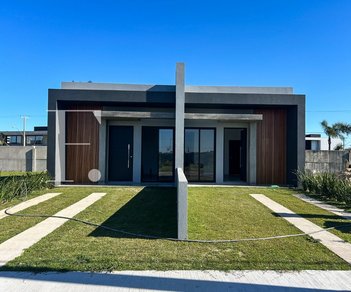 house em Rua Rio Novo, Centro - Xangri-Lá - RS