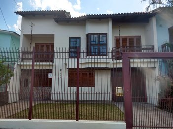house em Porto Seguro, Vila Ipiranga - Porto Alegre - RS