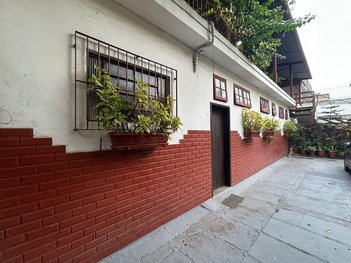 business em Rua Teresa, Alto da Serra - Petrópolis - RJ