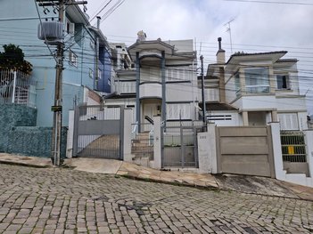 house em Rua Giácomo Gasparin, Vinhedos - Caxias do Sul - RS