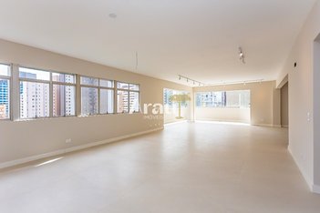 apartment em Rua Coronel Dulcídio, Água Verde - Curitiba - PR