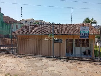 house em Avenida Farroupilha, Nossa Senhora das Graças - Canoas - RS