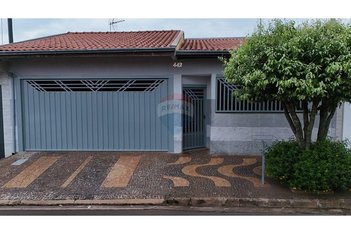 house em Rua Francesco Antônio Pesce, Jardim Luiza Maria - Araras - SP