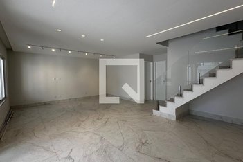 house em Rua Vittório Migliora, Recreio dos Bandeirantes - Rio de Janeiro - RJ
