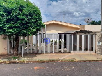 house em Rua Amazonas, Vila Muniz - Votuporanga - SP