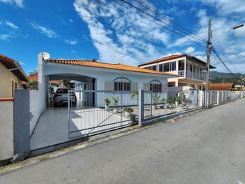 house em Rua 7 de Setembro, Centro - Biguaçu - SC