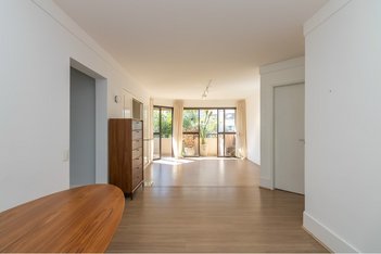 apartment em Rua Visconde de Cachoeira, Vila Nova Conceição - São Paulo - SP