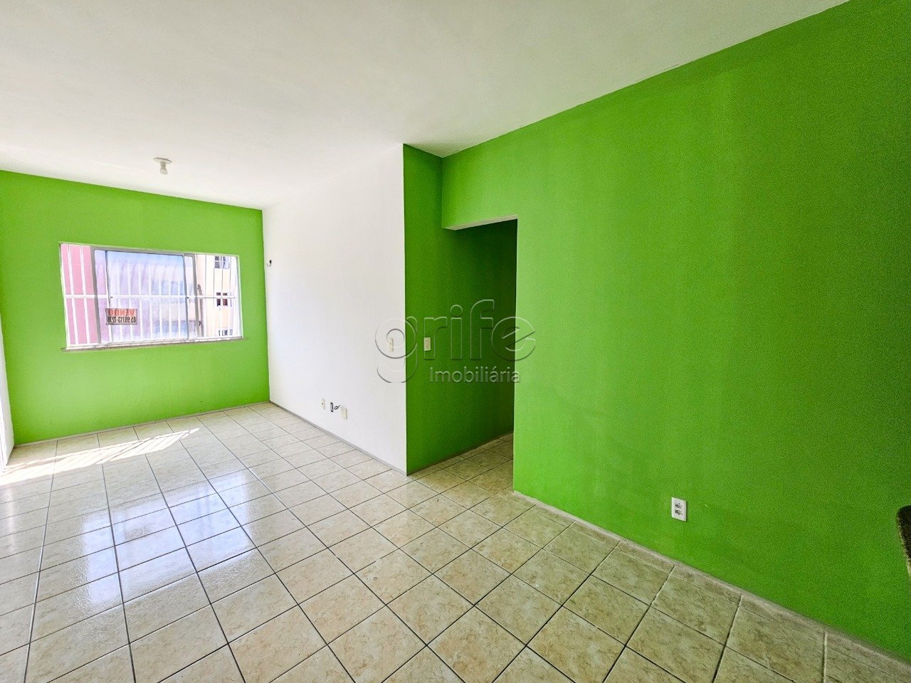 Condomínio Brasíília, 3 Quartos, 3 Banheiros, 1 Vaga de Garagem-01