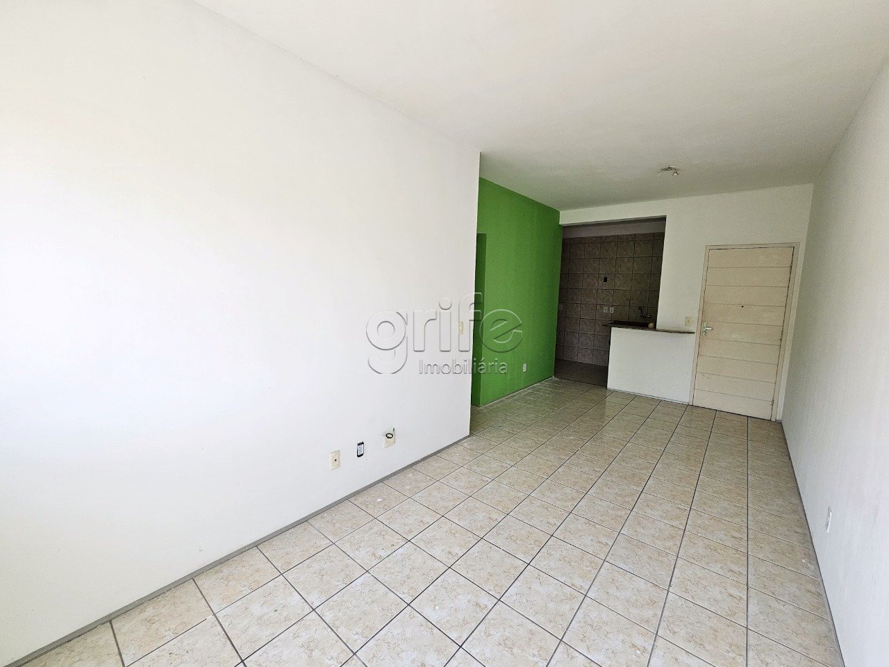 Condomínio Brasíília, 3 Quartos, 3 Banheiros, 1 Vaga de Garagem-03