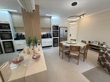 apartment em Avenida Luiz Boiteux Piazza, Cachoeira do Bom Jesus - Florianópolis - SC