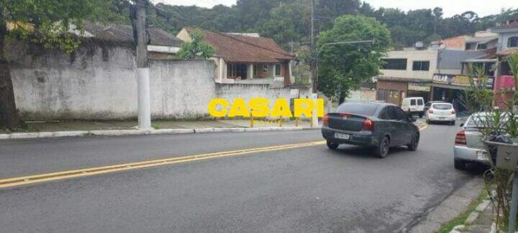 Cômodo Condomínio