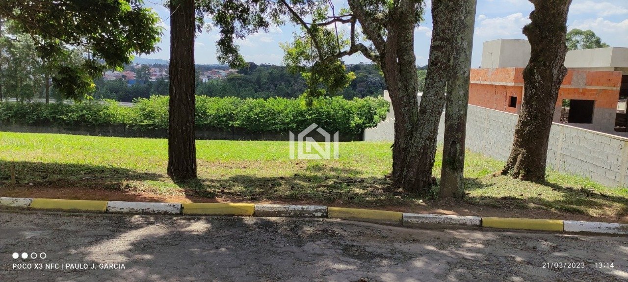 Terreno a venda no condominio Haras Bela Vista