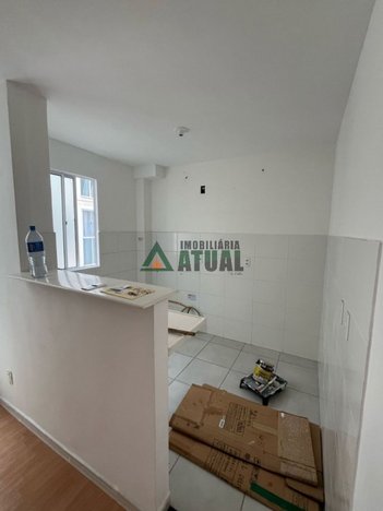 apartment em Avenida Pedro Viriato Parigot de Souza, Chácara Manella - Cambé - PR