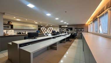 office em Avenida Brasil Leste, Petrópolis - Passo Fundo - RS