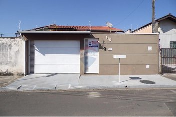 house em Rua Bianor Cescon, Jardim Galego - Itapira - SP