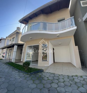 house em Rua Presidente Getúlio, Várzea do Ranchinho - Camboriú - SC
