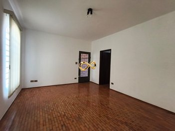house em Rua Doutor Walter Camargo Schultzer, Vila São José - São Carlos - SP