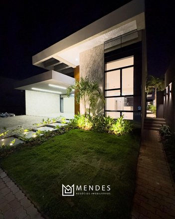 house em Avenida Vale das Araras, Condomínio Vale das Araras - Rio Verde - GO