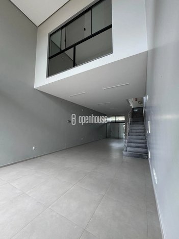 business em Avenida Assis Brasil, Sarandi - Porto Alegre - RS