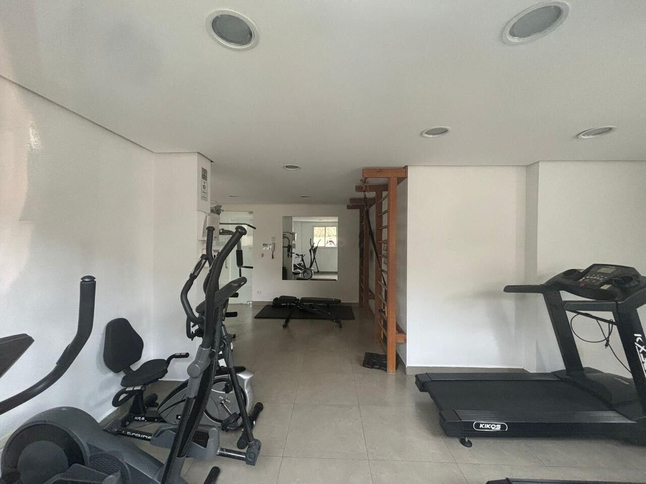 img0
