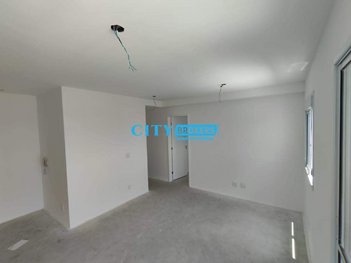 apartment em Rua Cavadas, Vila São João - Guarulhos - SP