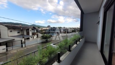 house em Rua Waltraud Puschel, Jardim Sofia - Joinville - SC