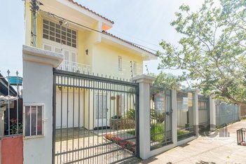 house em Leopoldo Bettiol, Jardim Sabará - Porto Alegre - RS