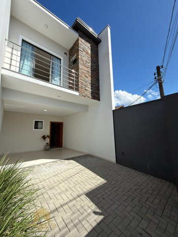 house em Rua dos Herdeiros, Espinheiros - Joinville - SC