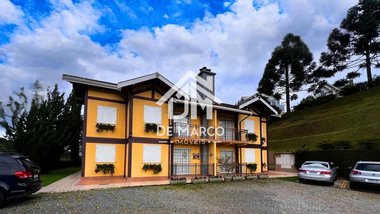apartment em Avenida Eduardo Moreira da Cruz, Vale Encantado - Campos do Jordão - SP