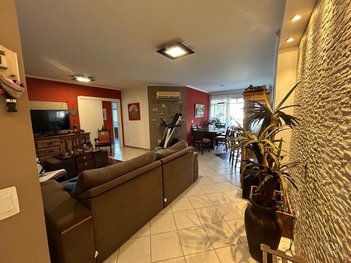 apartment em Avenida dos Búzios, Jurerê Internacional - Florianópolis - SC