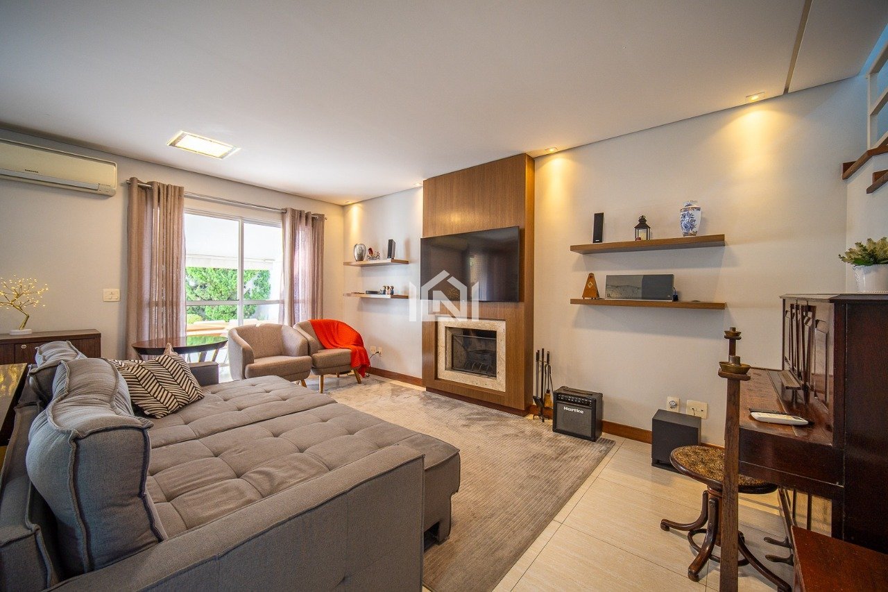 casa a venda no condominio reserva pinus park - sala de tv