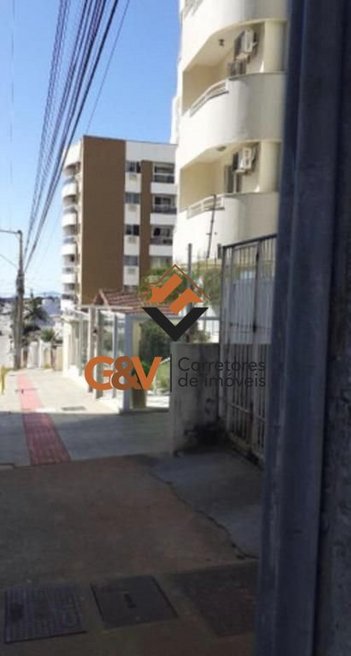 house em Rua Eugênio Portela, Barreiros - São José - SC