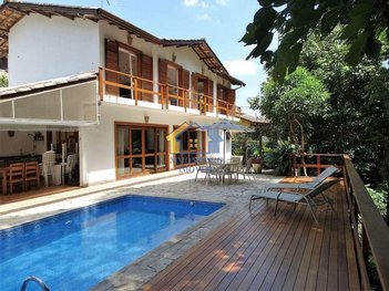 house em Estrada Fazendinha, Pousada dos Bandeirantes - Carapicuíba - SP