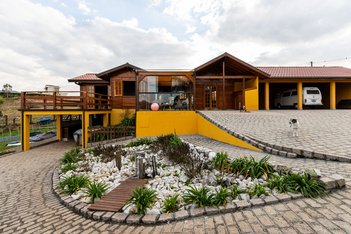 house em Rua Alfredo M Baduy, Centro - Quatro Barras - PR
