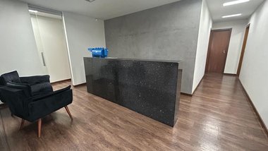 business em Getúlio Vargas, Funcionários - Belo Horizonte - MG