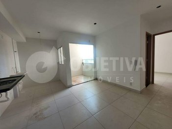 apartment em Rua Castela, Laranjeiras - Uberlândia - MG